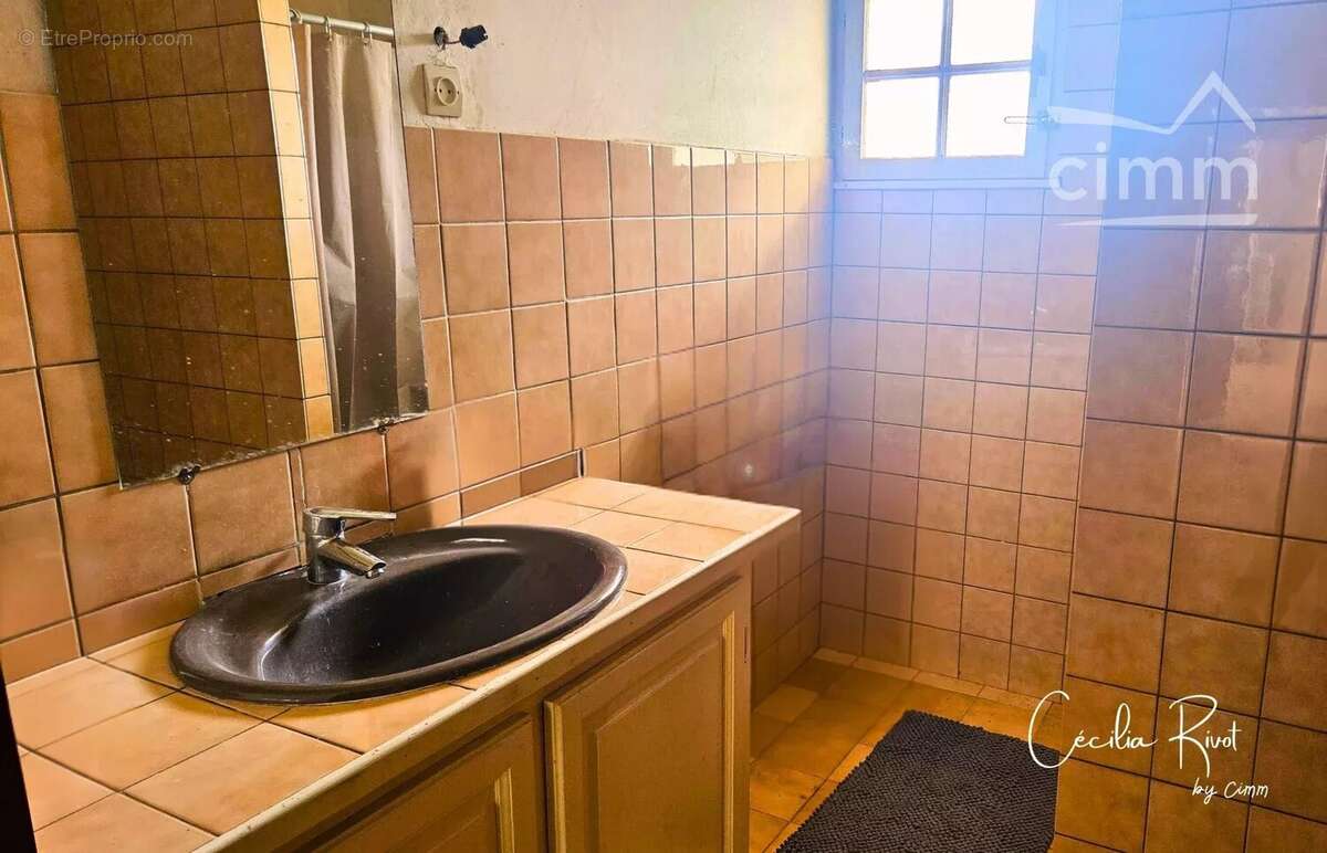 Maison de caractère avec 1,5 hectare - photo 9
