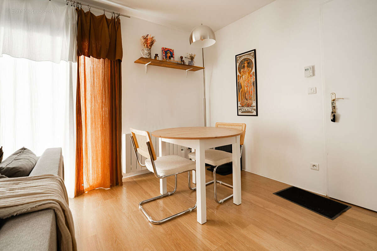 Appartement 3 pièce(s) 62 m2 - photo 2