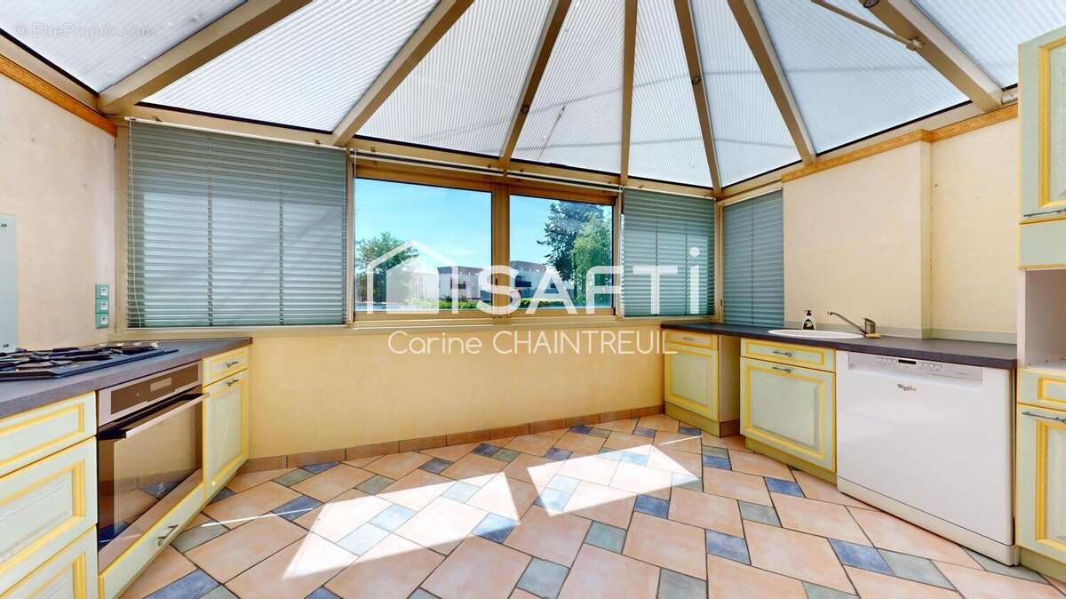 Photo 8 - Appartement à BRON