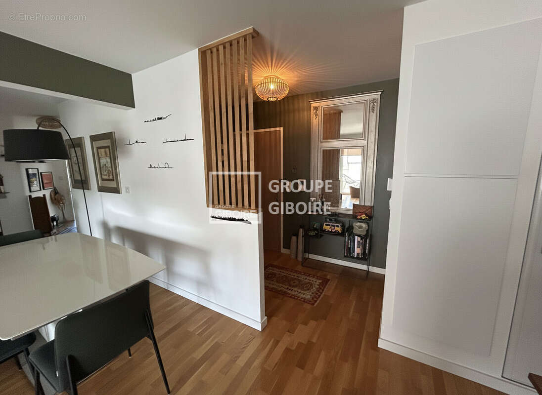 A vendre - agence giboire - appartement 4 pieces recent centre ville proche gare la baule - photo 3