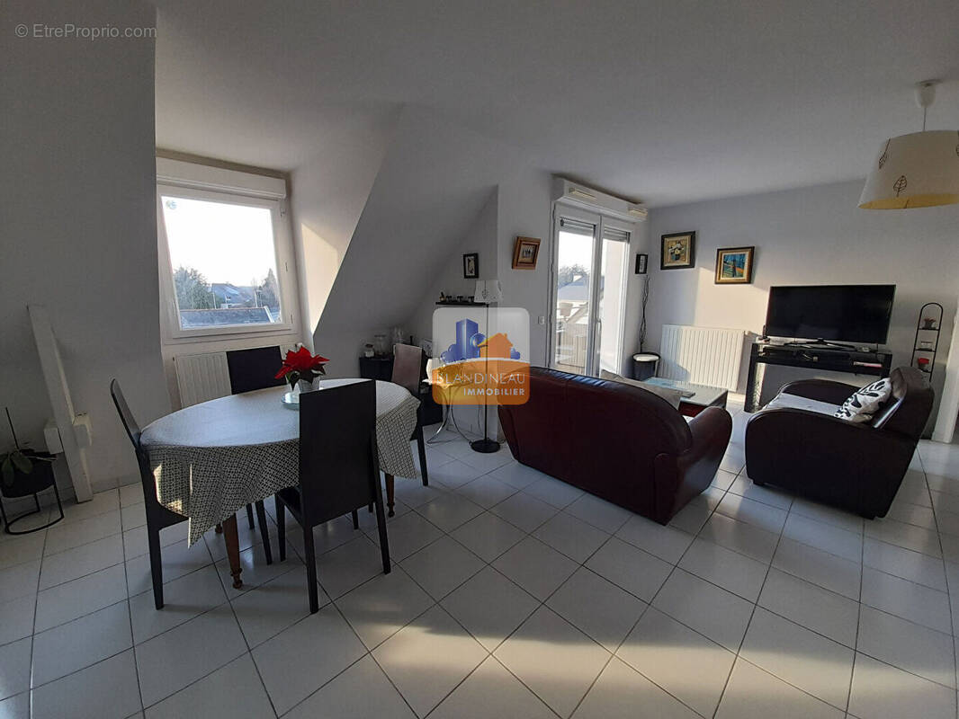 Appartement à SAUTRON