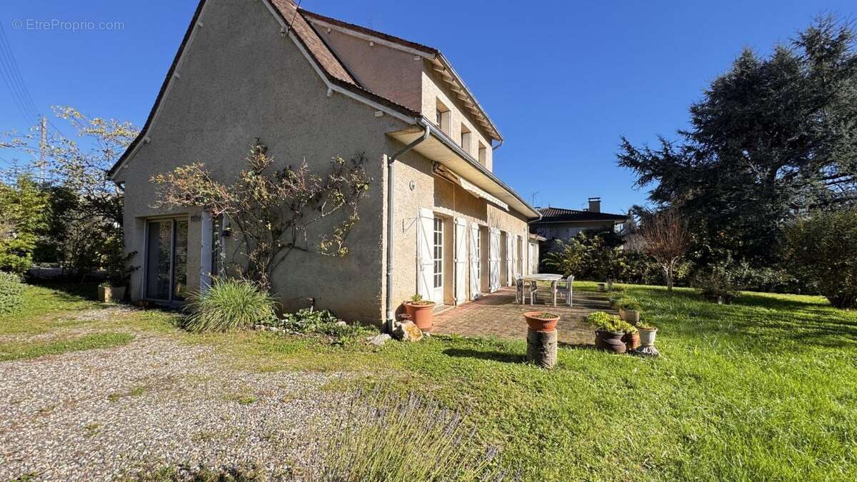 Maison à CAJARC
