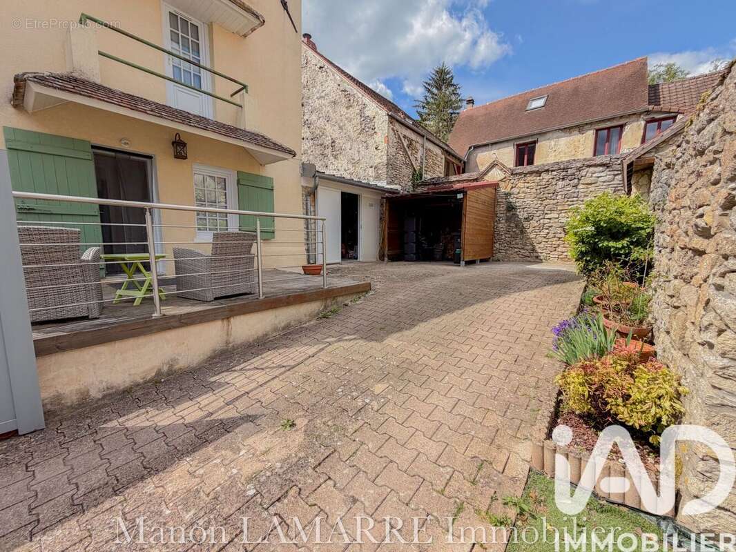 Photo 3 - Maison à VETHEUIL