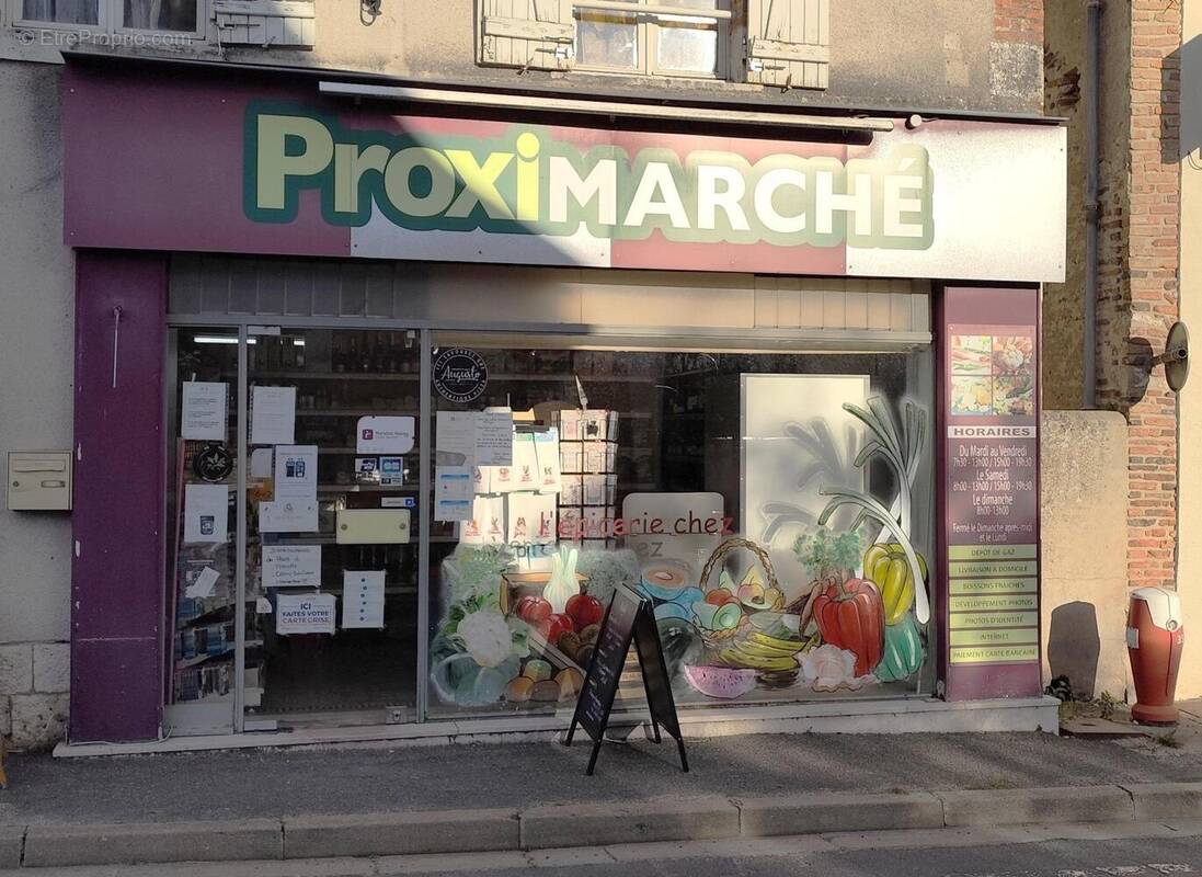 Photo 1 - Commerce à DHUIZON