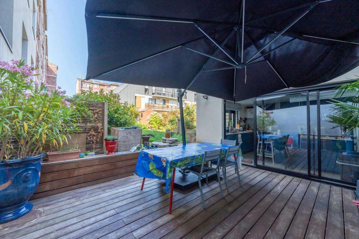 Appartement à ASNIERES-SUR-SEINE