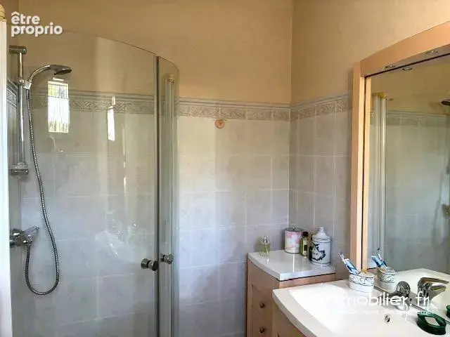 Maison 6 pièces 130 m² à vendre à Saint-Alban-Les-Eaux (42370) - photo 8