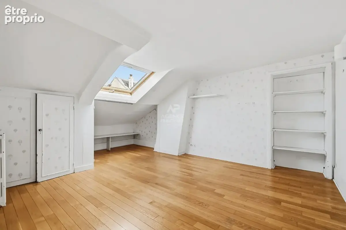 Appartement Saint Germain En Laye 4 pièces Secteur Noailles - photo 5