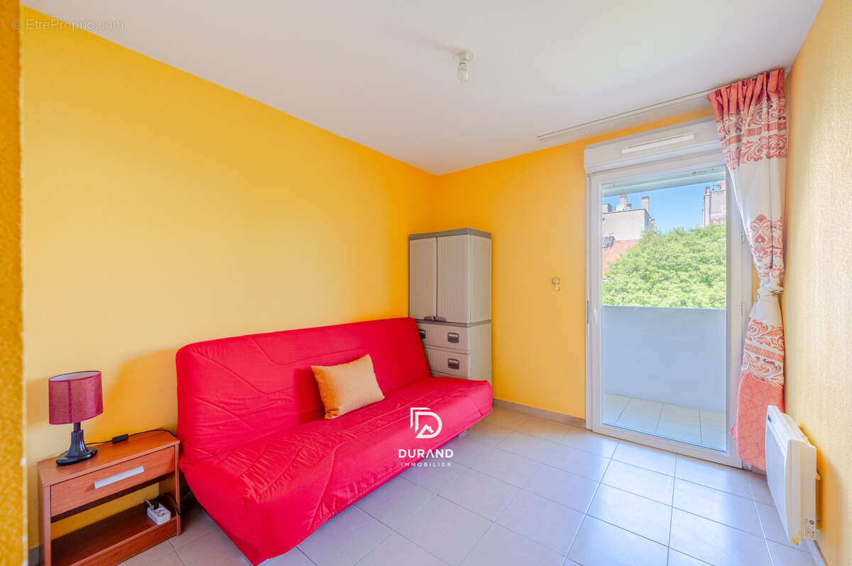 Appartement à MARSEILLE-3E