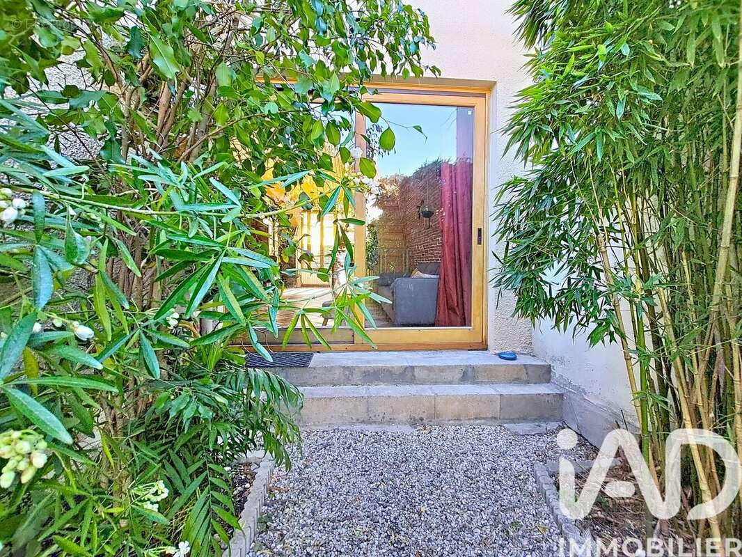 Photo 3 - Maison à VELIZY-VILLACOUBLAY