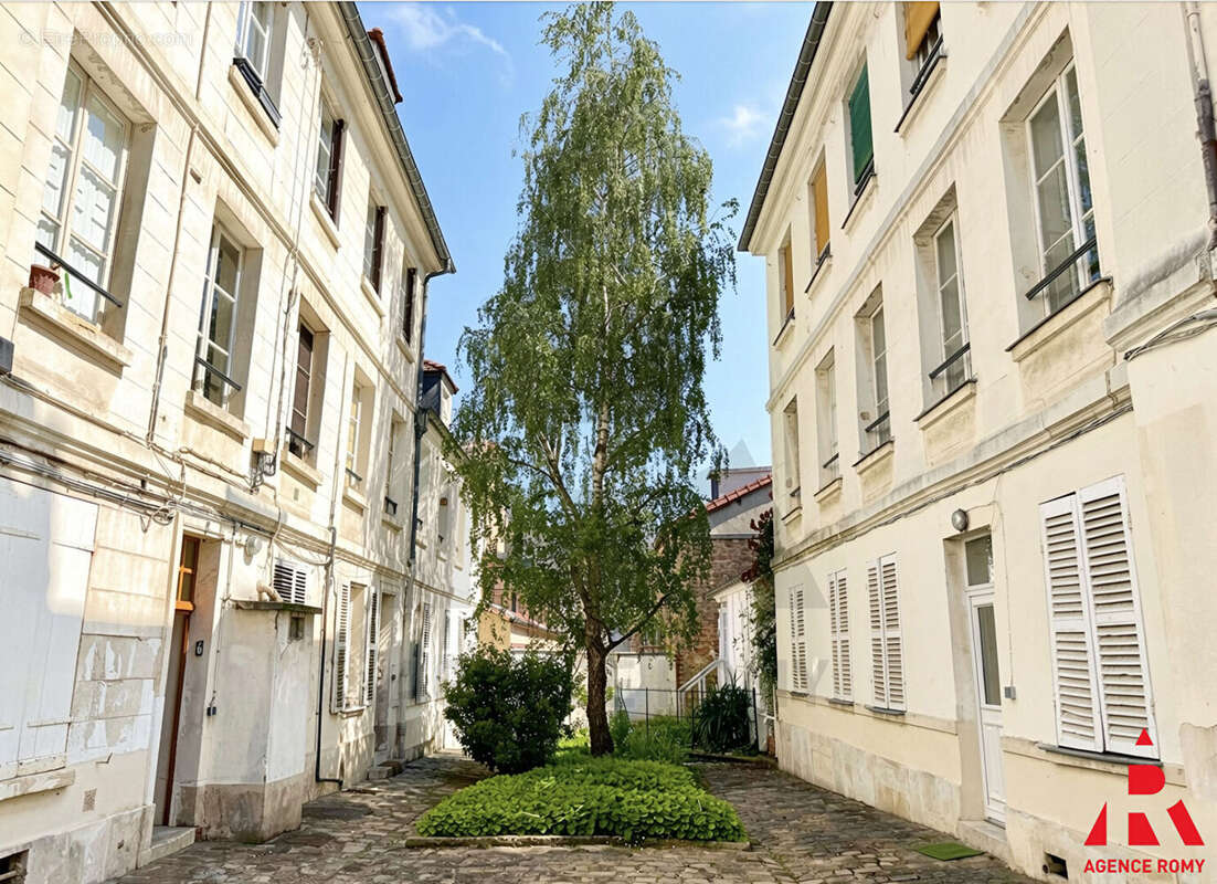 Appartement à VERSAILLES