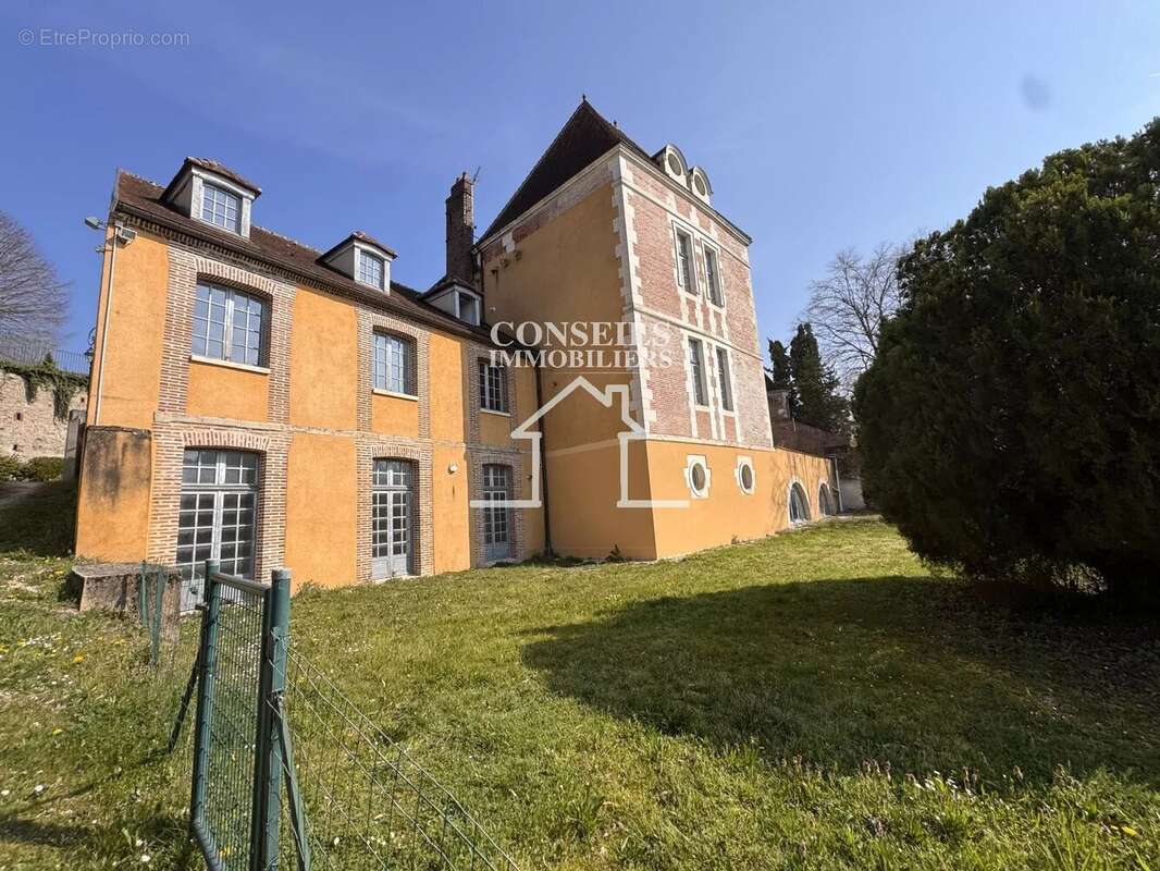 Appartement à JOIGNY