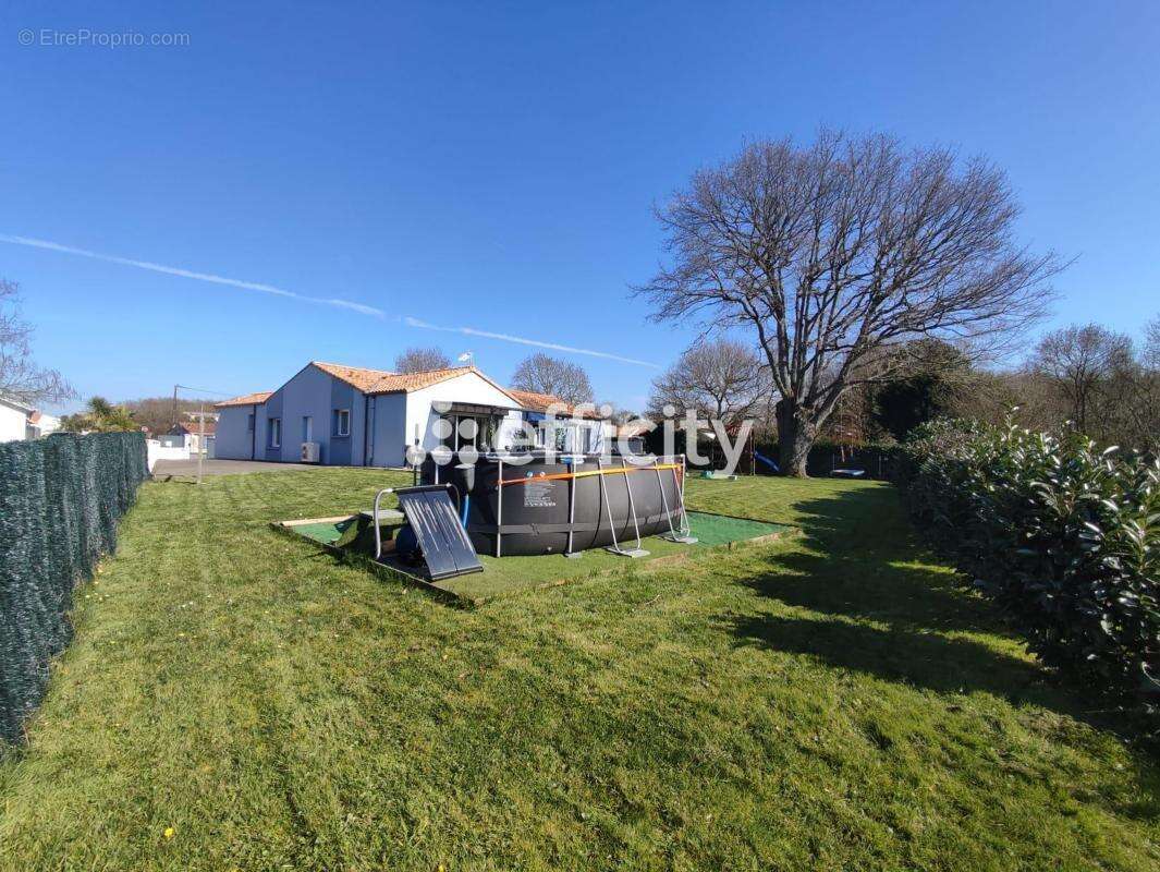 Maison à SAINT-PHILBERT-DE-GRAND-LIEU