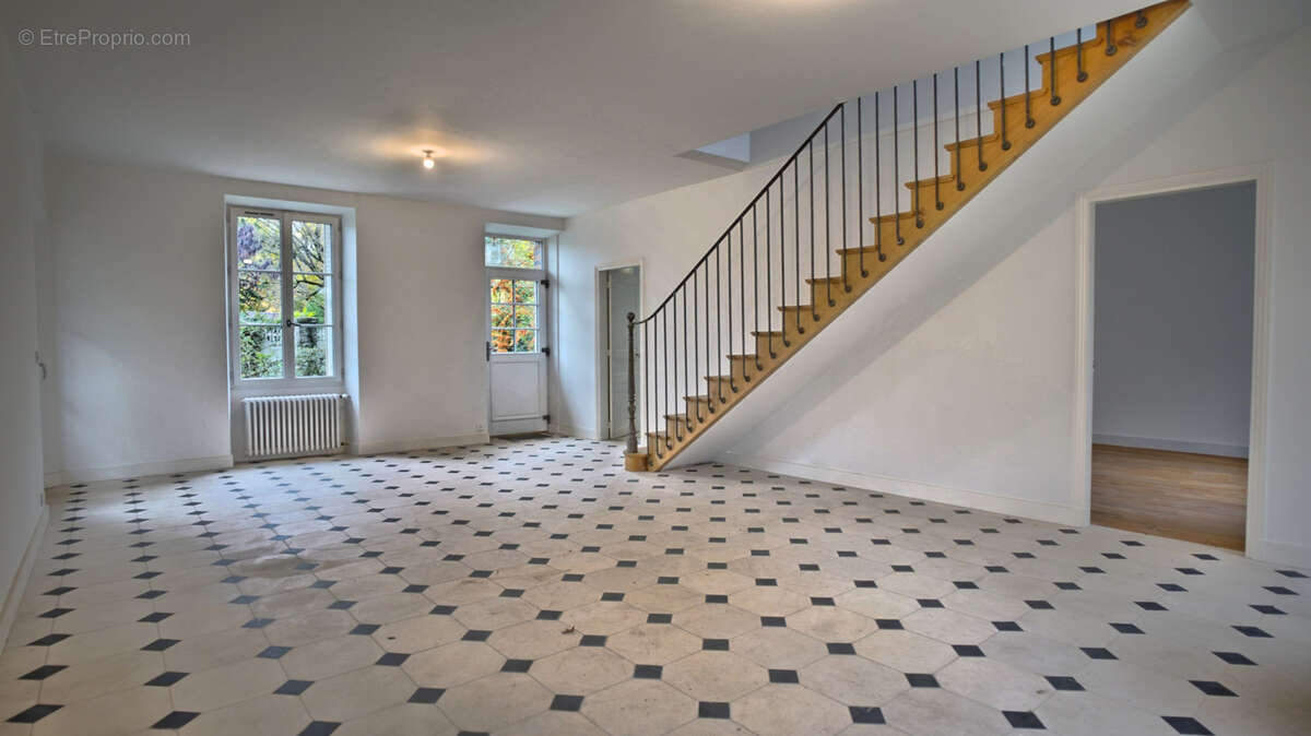 Maison à BOURRON-MARLOTTE