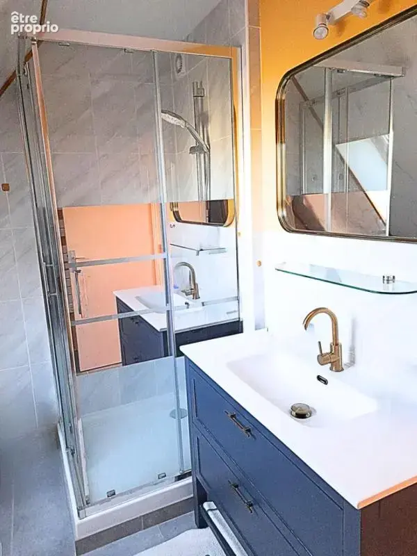 Maison rénovée 130 m² + 46 m² de dépendances, 4 chambres, Jardin, Garage & atelier - photo 9