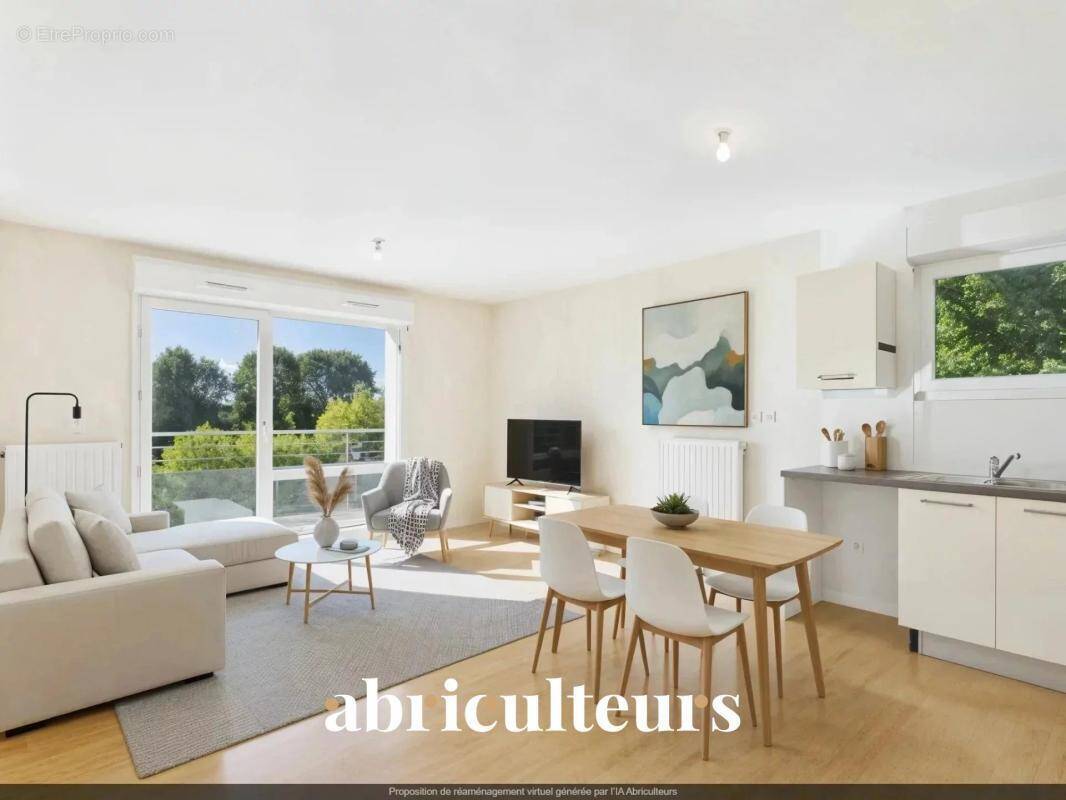 Appartement à SENE