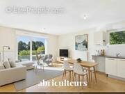 Appartement à SENE
