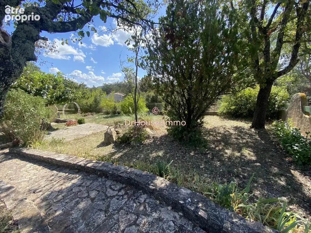 Maison 5 pièces 101 m² à vendre à Gareoult (83136) - photo 13