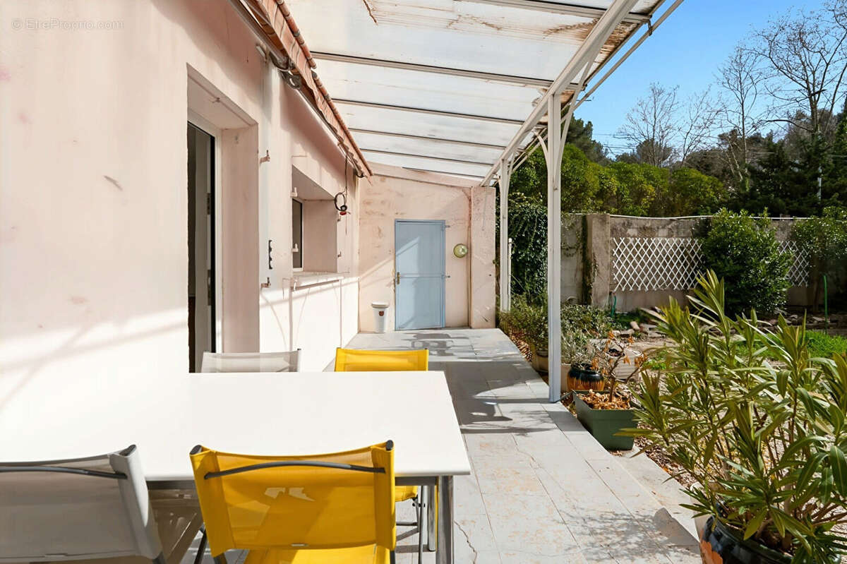 Maison à CABRIES