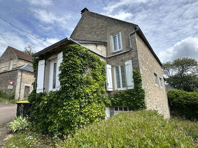 La Vallée, Lormes, Morvan. - photo 2