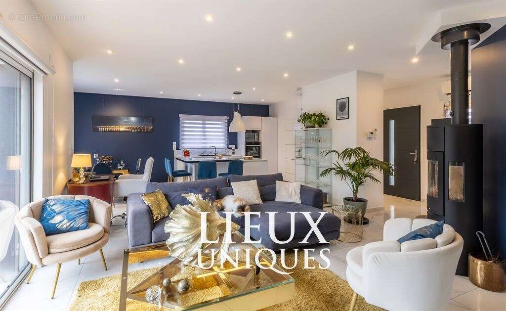 Maison à SAINT-GERVAIS-LA-FORET