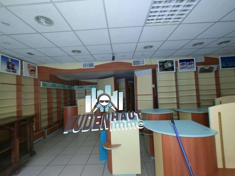 Commerce à COLOMIERS