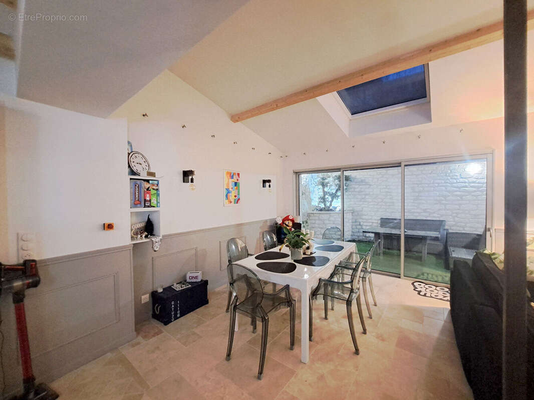 Maison à CHATELLERAULT