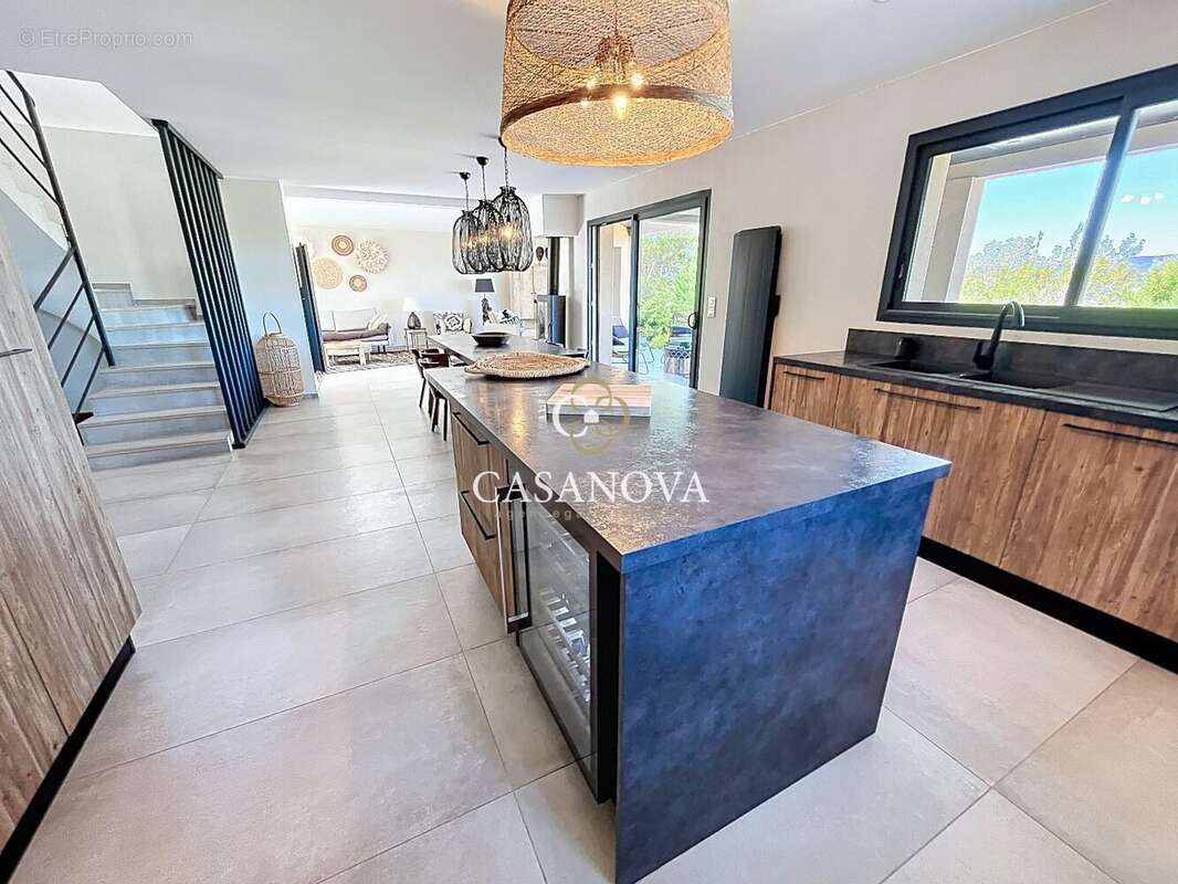 Maison à CLERMONT-L&#039;HERAULT