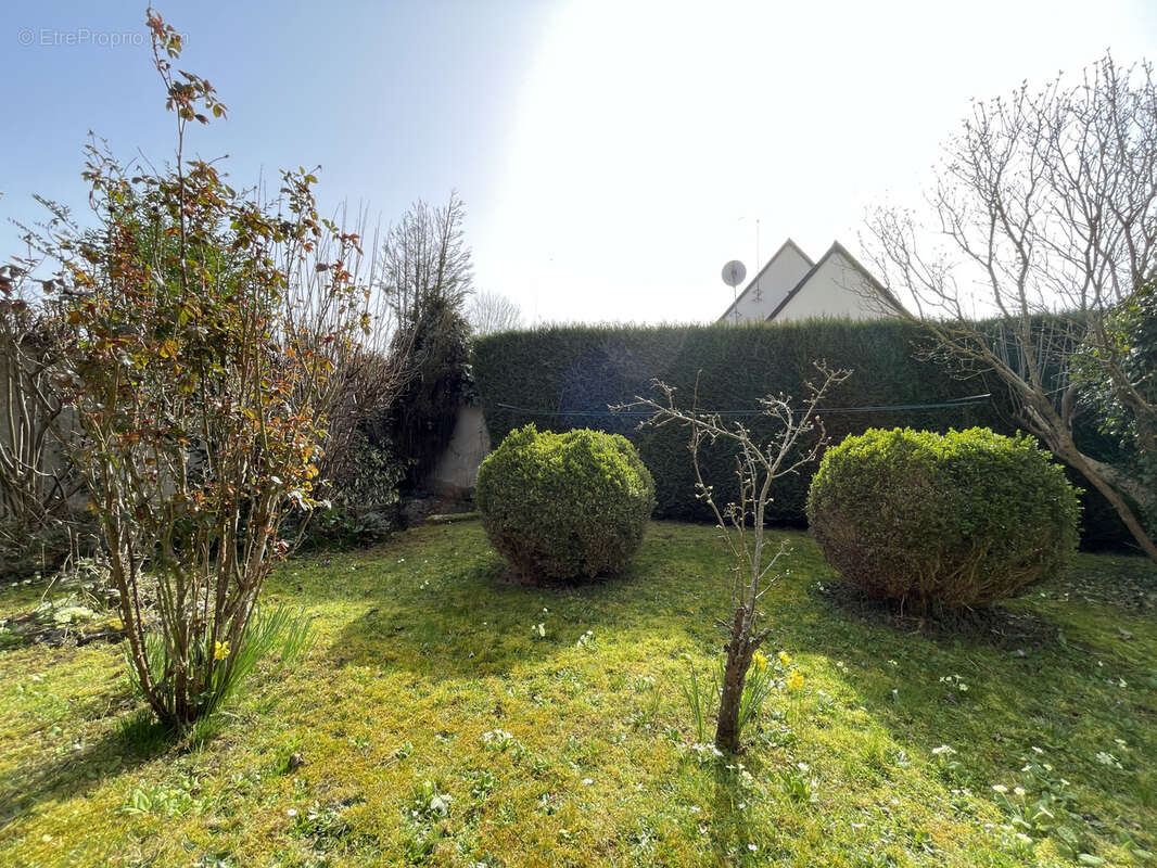 Maison à ARNIERES-SUR-ITON