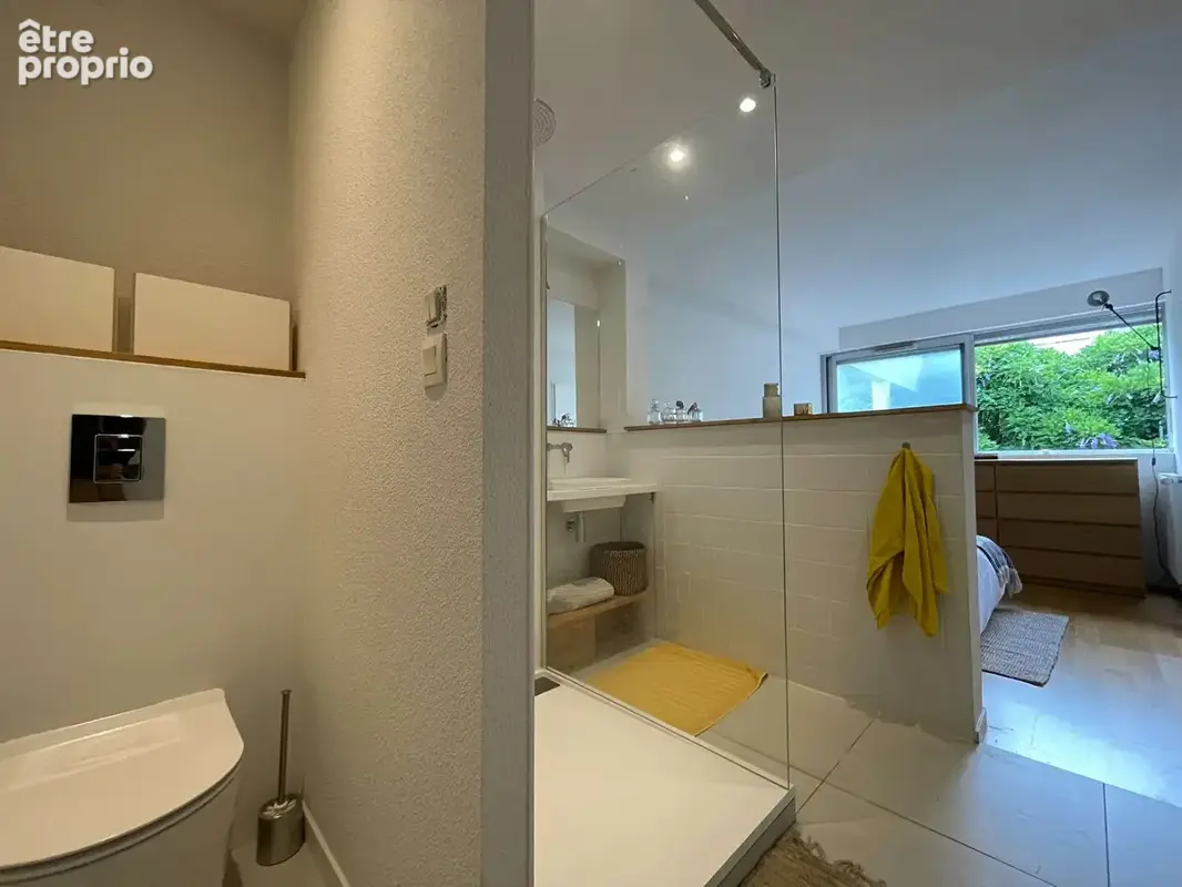 Bordeaux Chartrons - Appartement T4 de 83 m²  avec grande terrasse et place de parking en supplément - photo 9