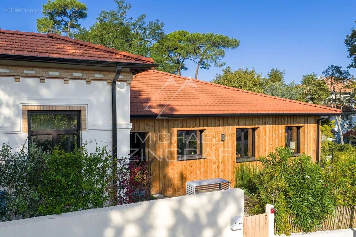 Maison à LE BOUSCAT