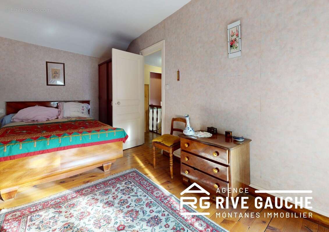 Maison à ROUSSILLON