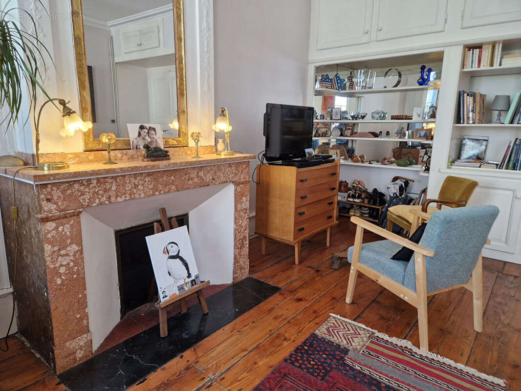 Bien de caractère : appartement de 118 m2 - photo 8