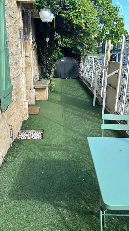 Maison à ETOILE-SUR-RHONE