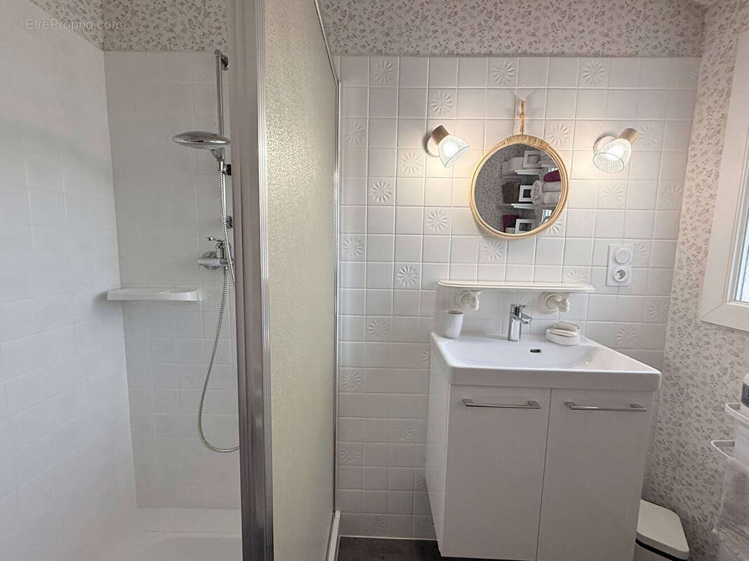 Maison à SAINT-MARCEL-D&#039;ARDECHE