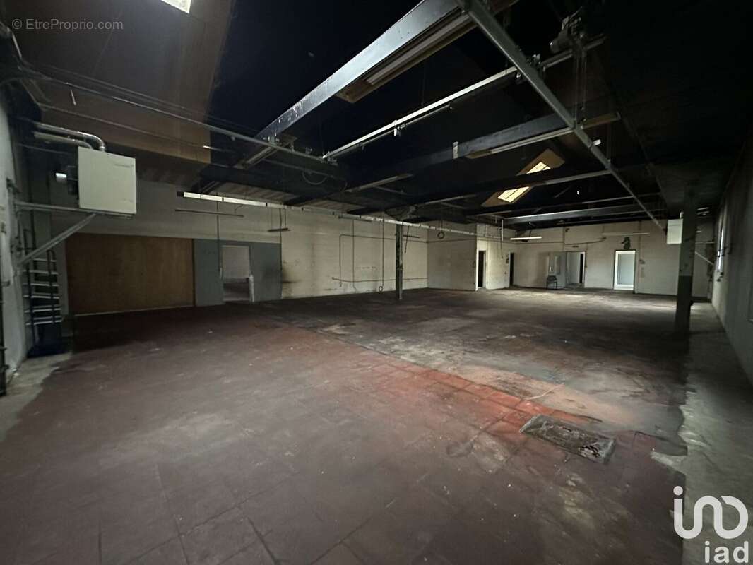 Photo 5 - Commerce à SENONES