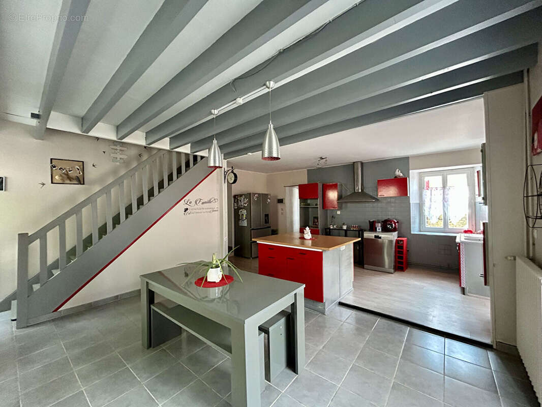 Maison de ville Cherveux - 7 pièce(s) - 174 m2 - photo 3