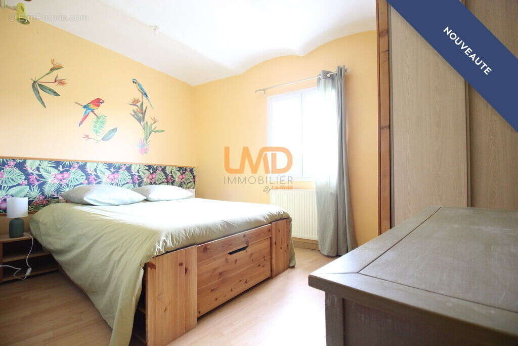 Appartement à SAINT-PAUL-LE-JEUNE