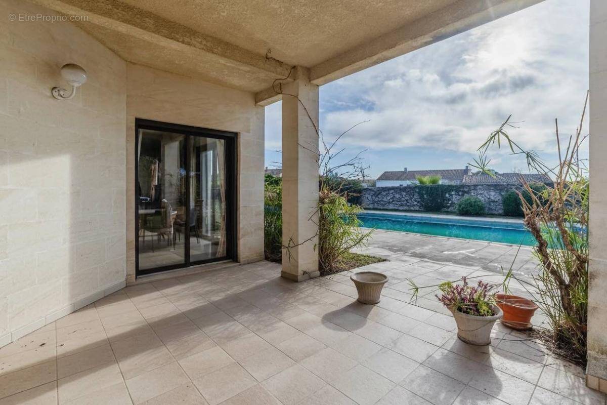 Maison à BESSAN