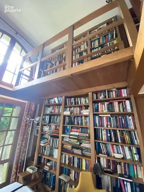 Dans un Domaine fortifiée médiéval, maison en pierres avec 249m2 habitables avec jardin privatif et paysagé - photo 27