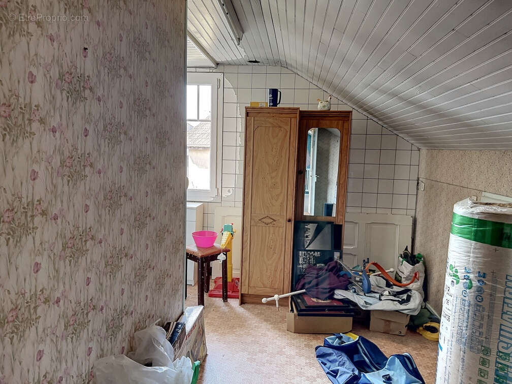 Maison à CHAMPAGNEY