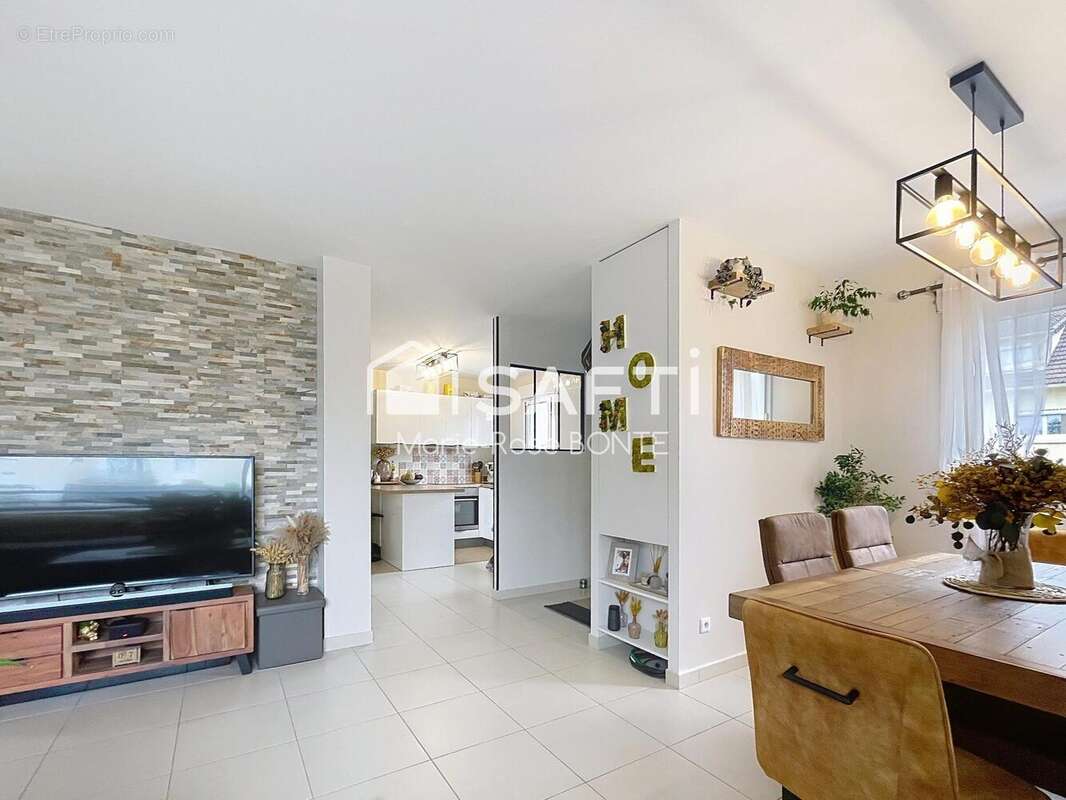 Maison 91 m² à Villeneuve-Le-Roi  - photo 3