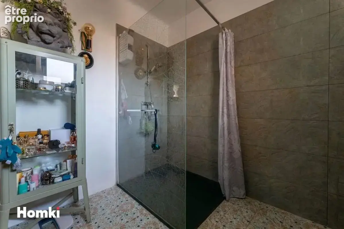 Maison T6 de 164 m² avec dépendance de 140 m² - photo 12