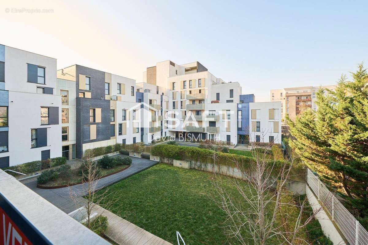 Photo 7 - Appartement à GENNEVILLIERS