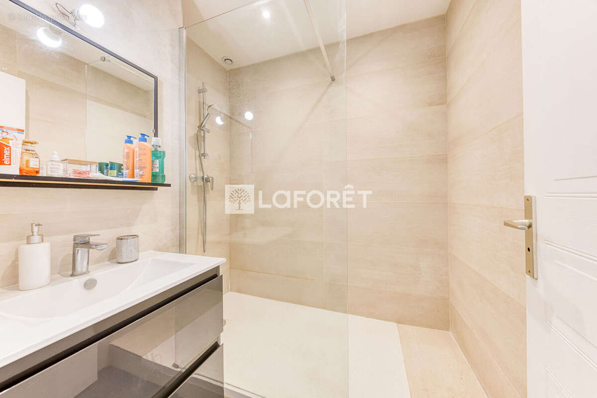 Maison à OZOIR-LA-FERRIERE