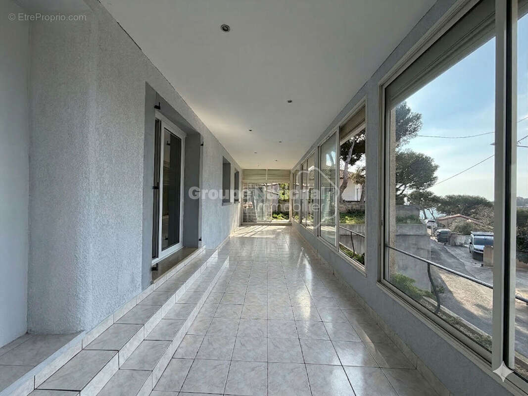 Maison à ENSUES-LA-REDONNE