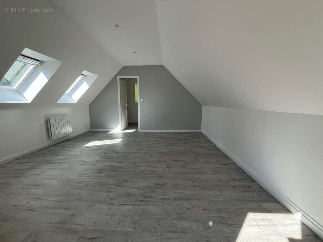 Maison à FEUCHEROLLES