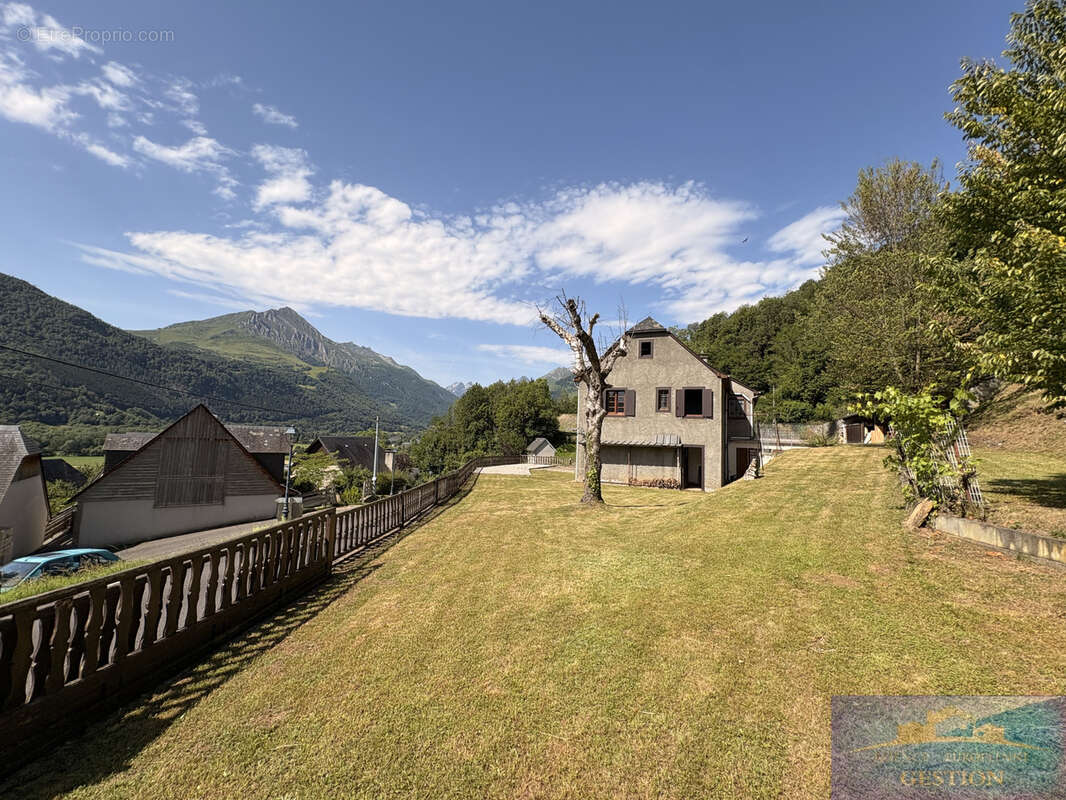 Maison à AUCUN