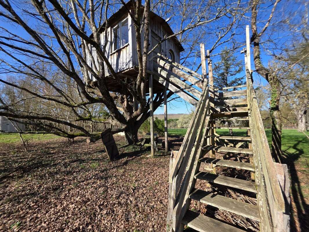 Maison à CONFLANS-SUR-LOING