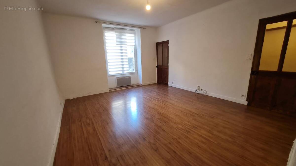 Maison à ROQUEMAURE