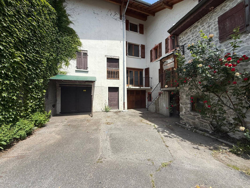 Maison à MACHILLY
